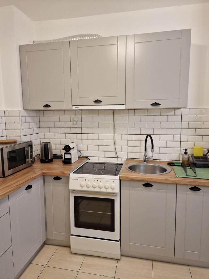 Quiet Center Apartment Sremska Mitrovica Exterior photo